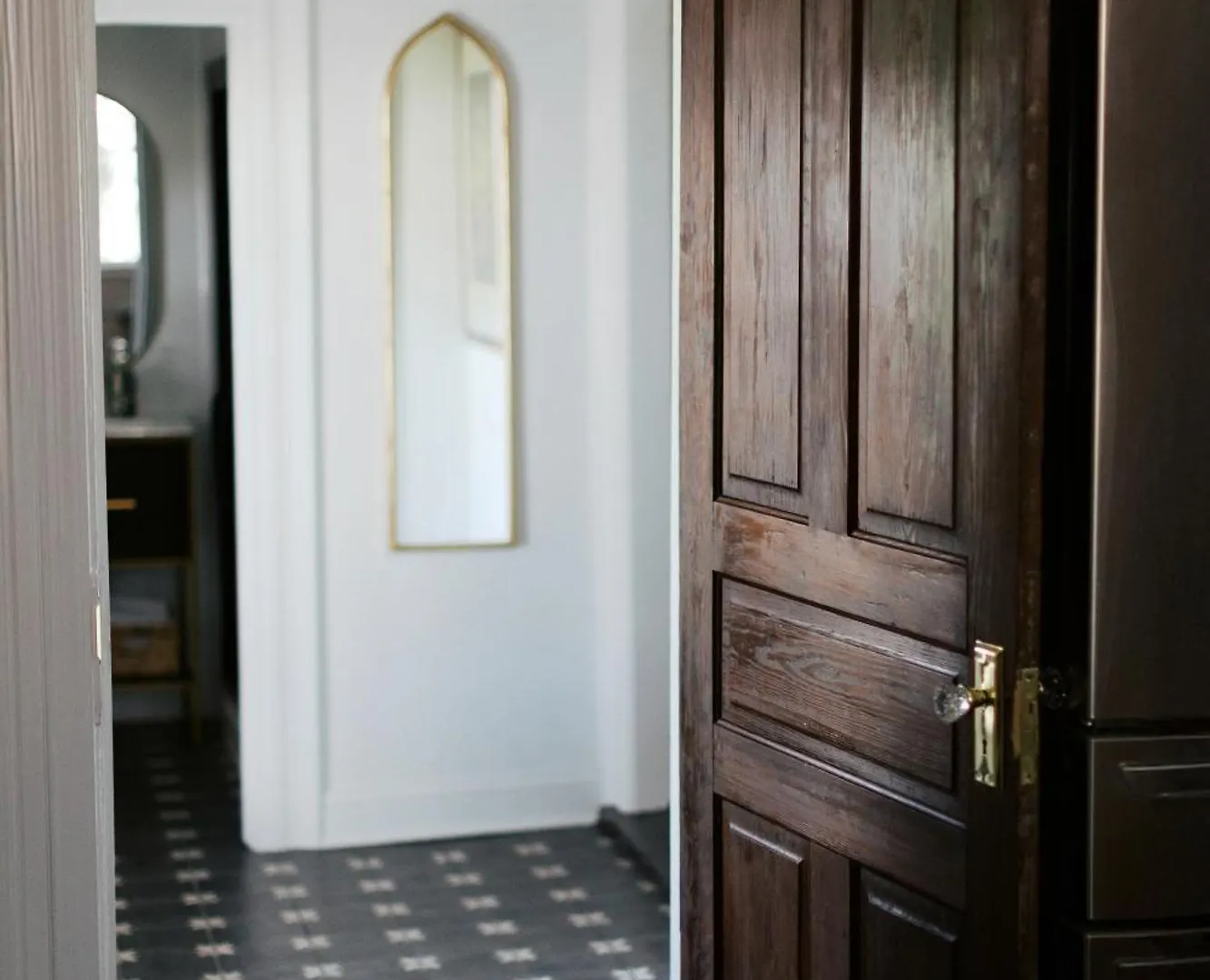 بيت للعطل Historic Home For Groups! 8 Min To Dt! Sleeps 12 ناشفيل